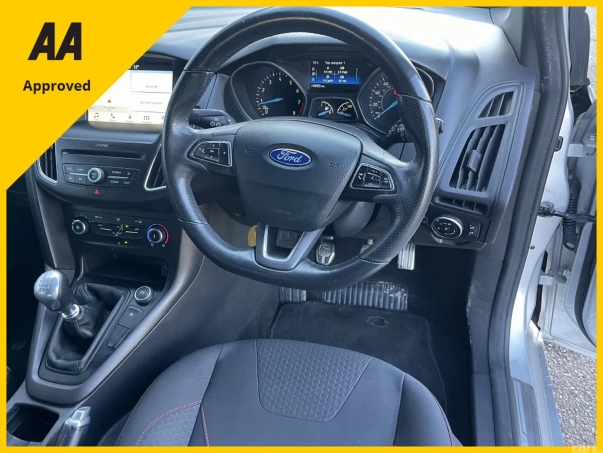 Ford Focus Hatchback, Petrol, 2018, Silver