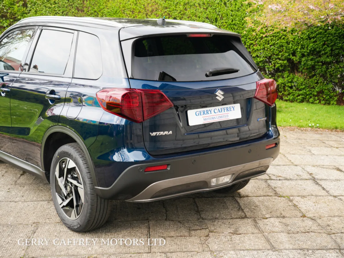 Suzuki Vitara SUV, Petrol Hybrid, 2026, Blue