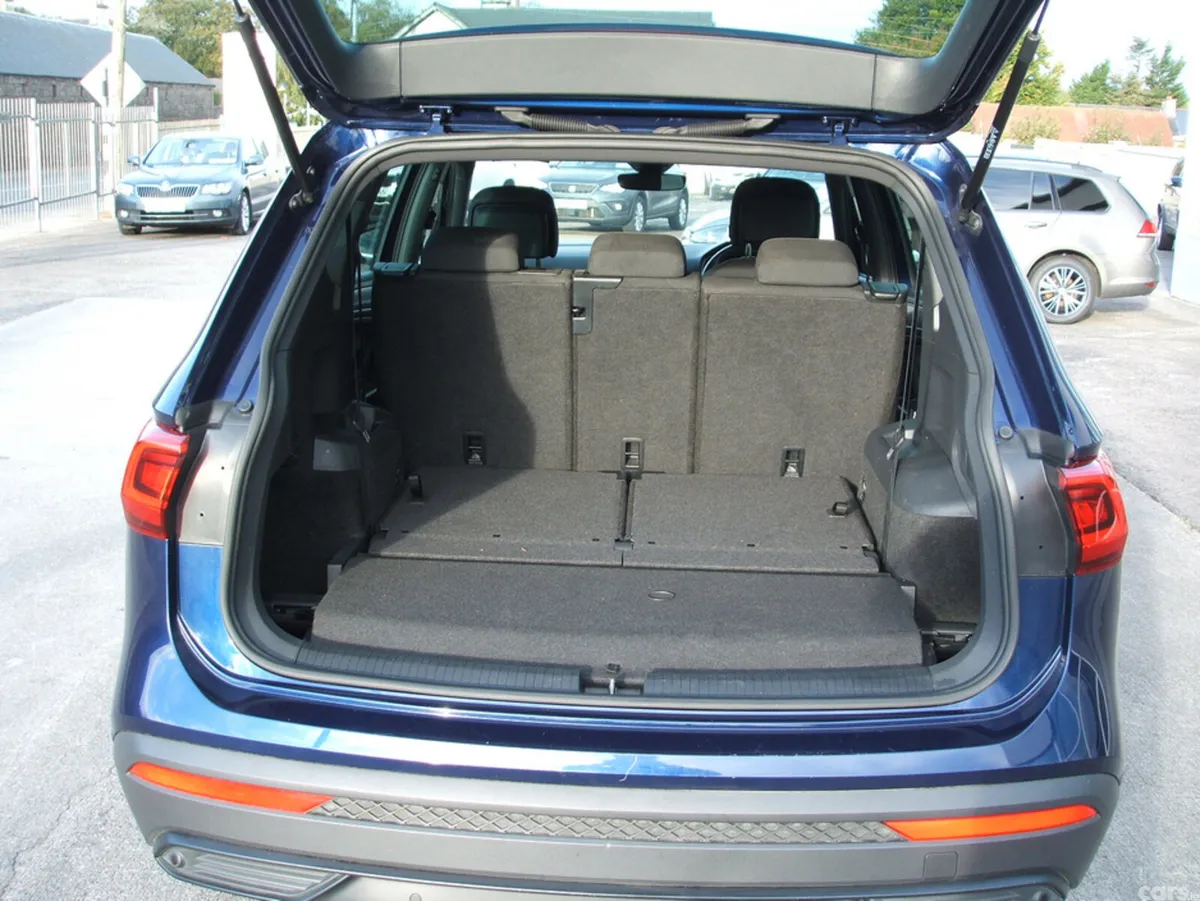 SEAT Tarraco Estate, Diesel, 2023, Blue