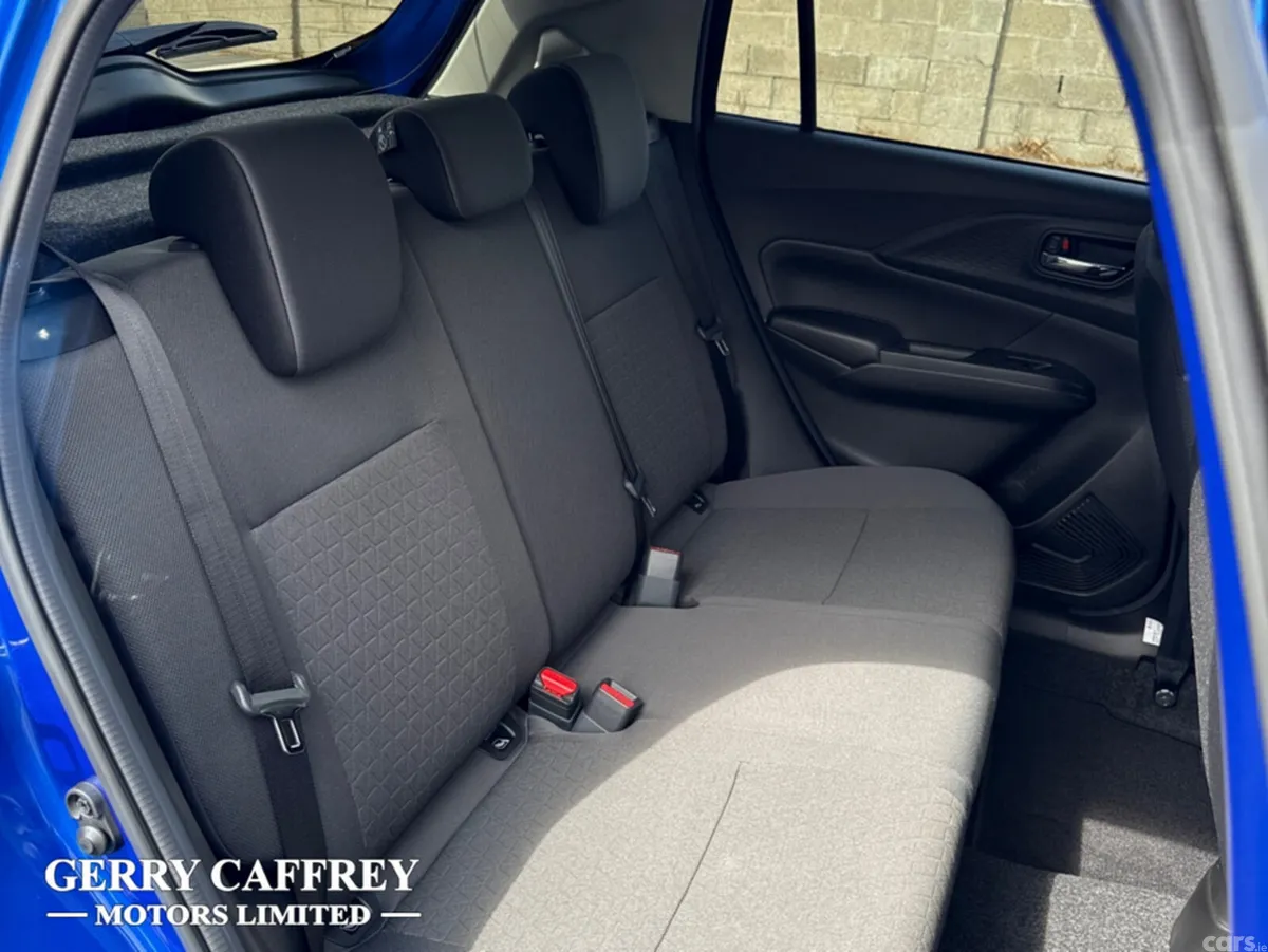 Suzuki Swift Hatchback, Petrol Hybrid, 2026, Blue