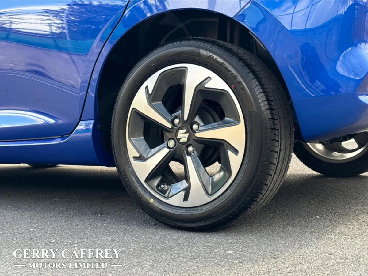 Suzuki Swift Hatchback, Petrol Hybrid, 2026, Blue