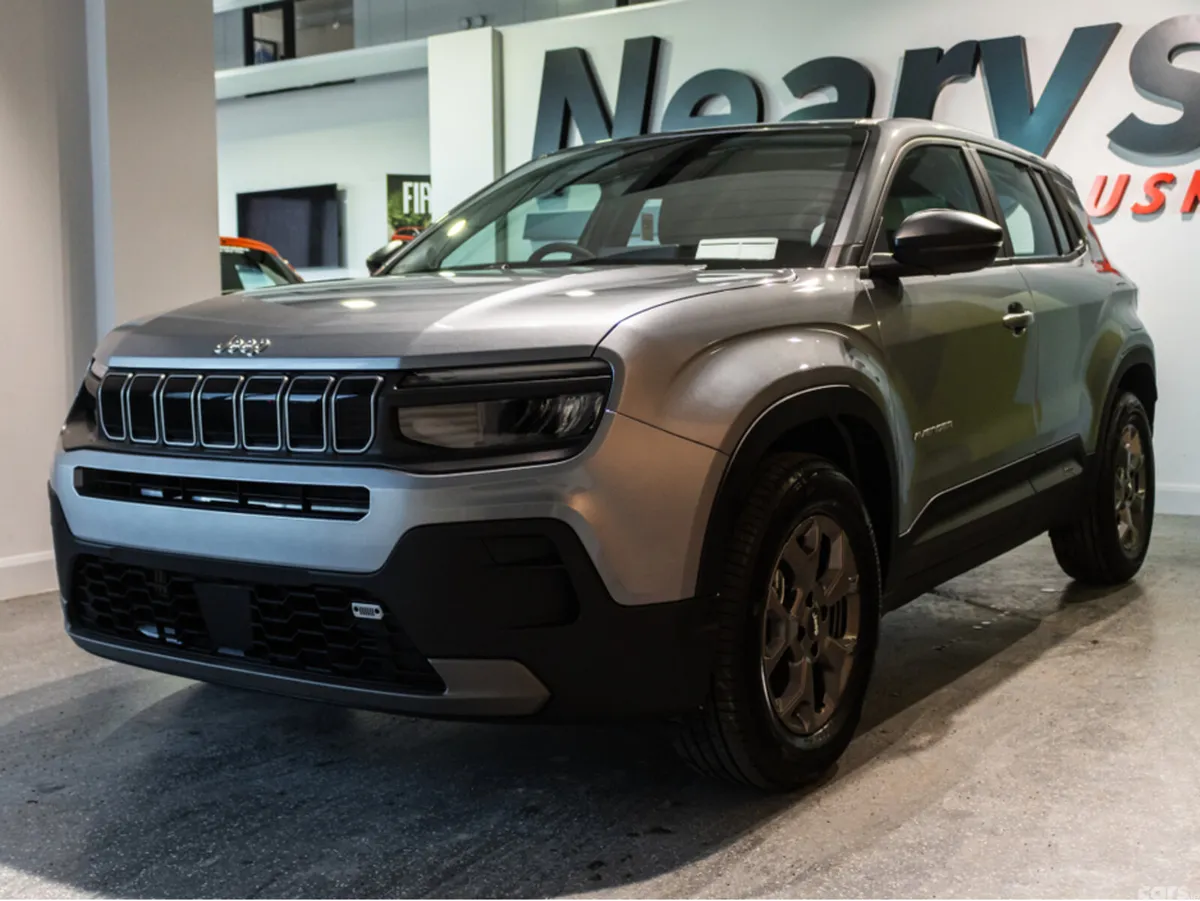Jeep Avenger SUV, Petrol, 2026, Grey