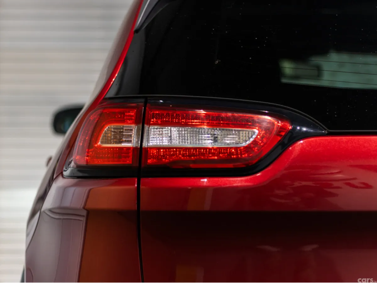 Jeep Cherokee Estate, Diesel, 2015, Red