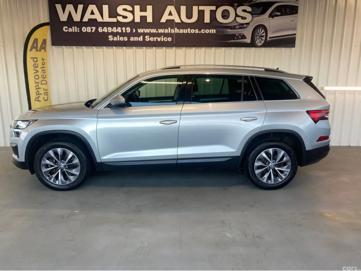 Skoda Kodiaq MPV, Diesel, 2023, Grey