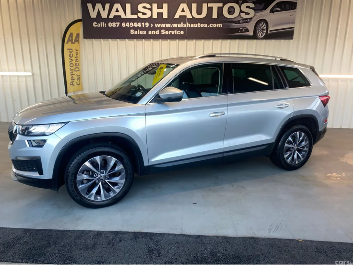 Skoda Kodiaq MPV, Diesel, 2023, Grey
