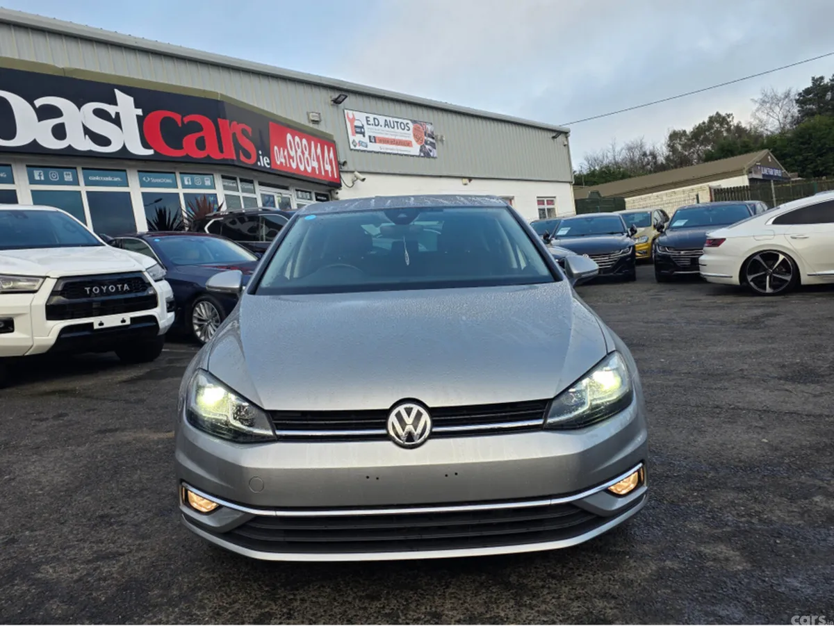 Volkswagen Golf Hatchback, Petrol, 2019, Silver