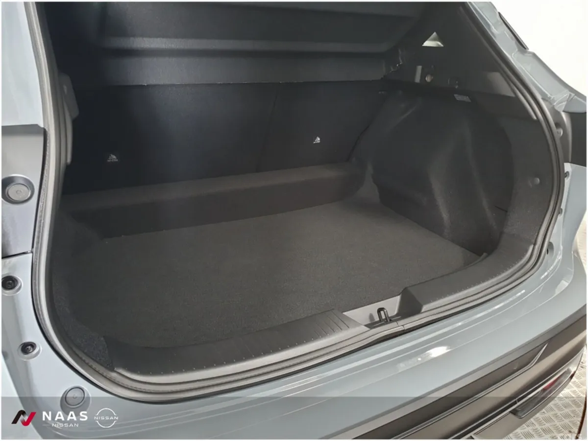 Nissan Qashqai MPV, Petrol Hybrid, 2027, Grey