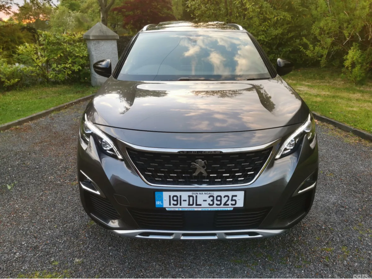 Peugeot 5008 MPV, Diesel, 2019, Grey