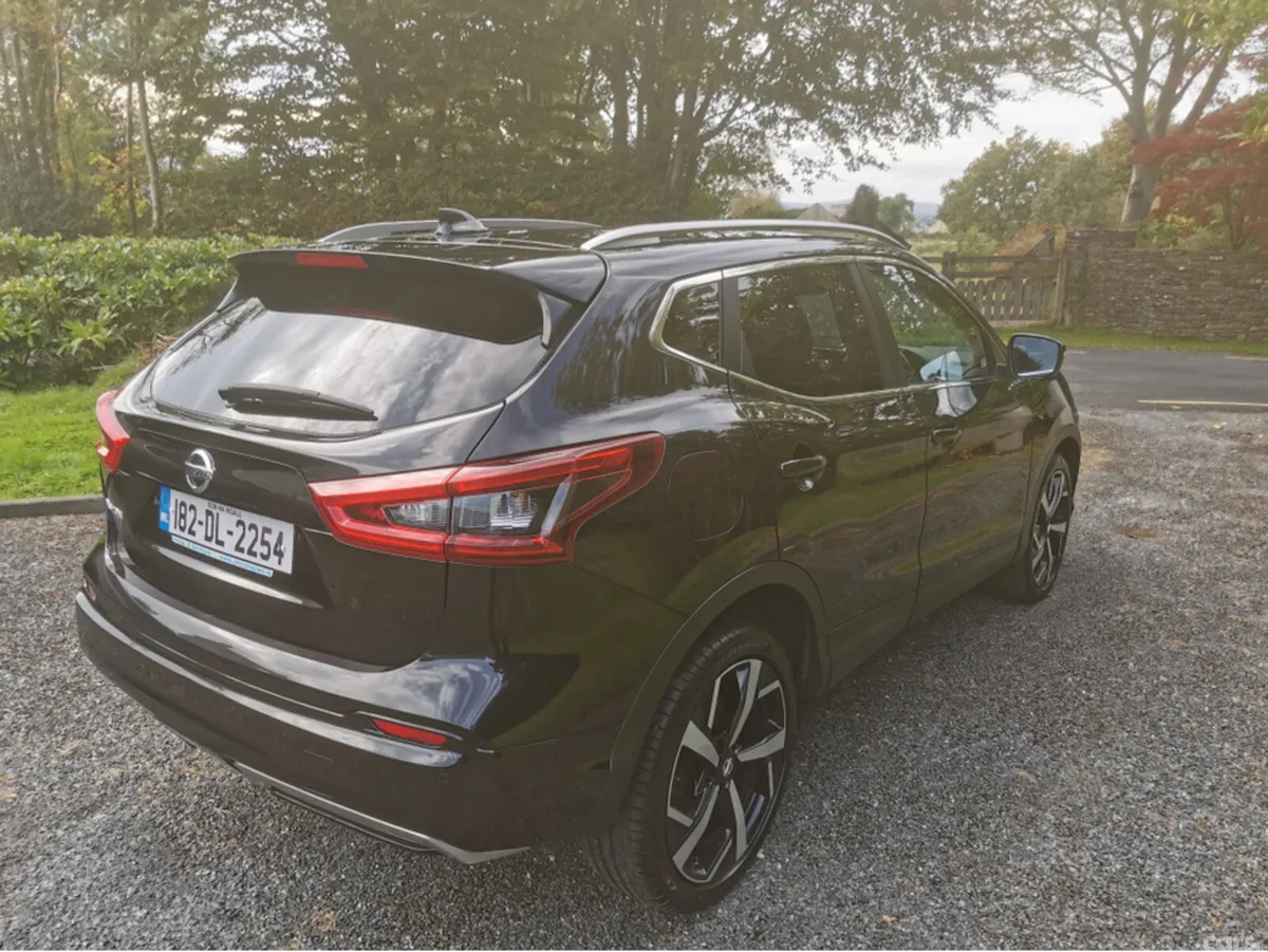 Nissan Qashqai MPV, Diesel, 2018, Black