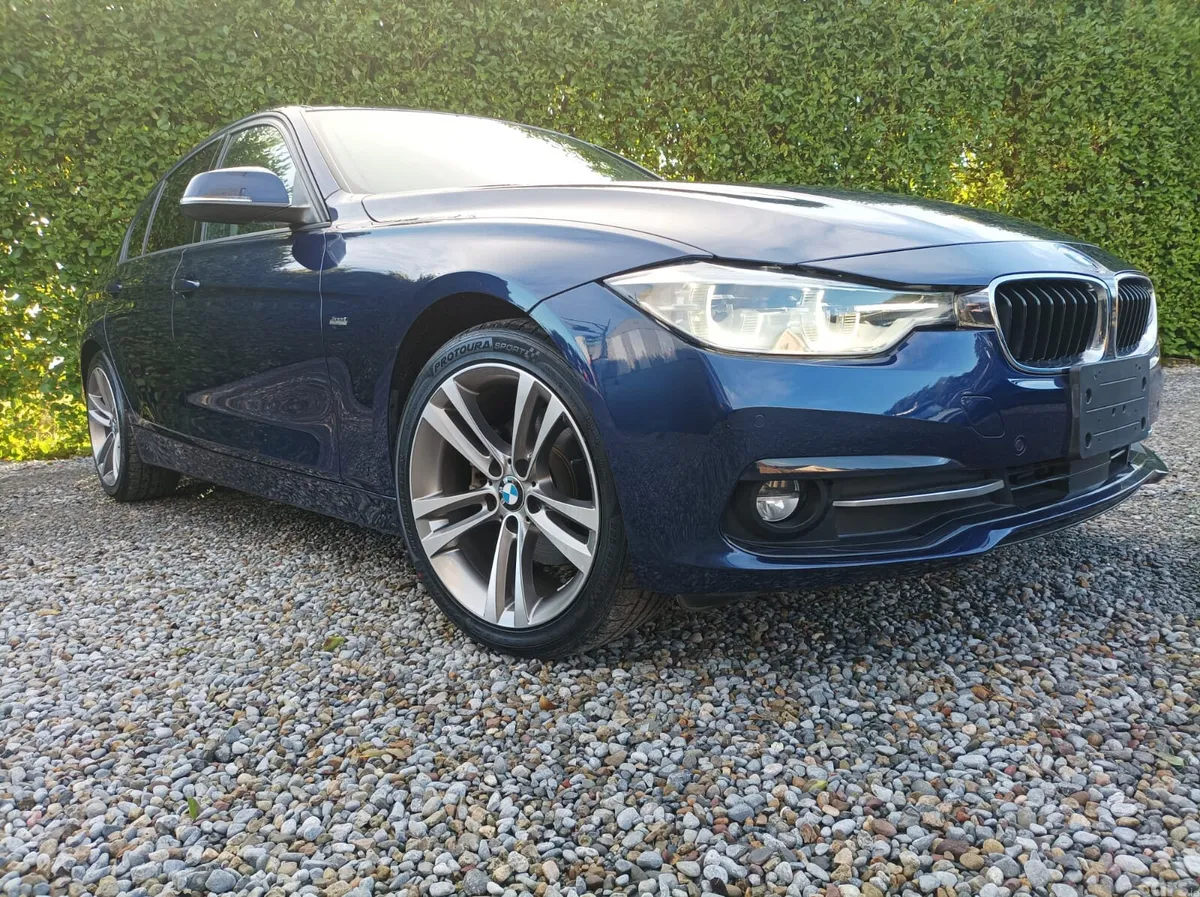 BMW 3-Series Hatchback, Diesel, 2018, Blue