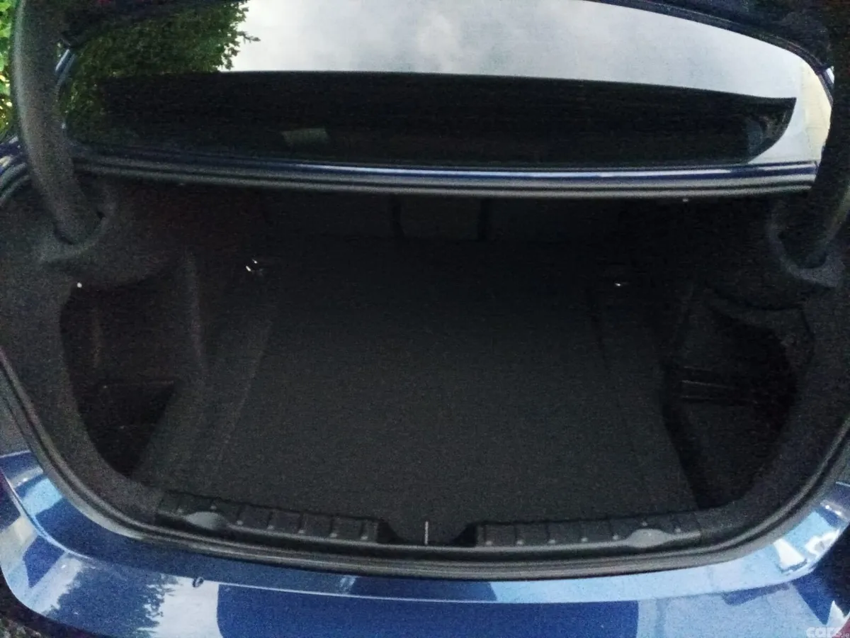 BMW 3-Series Hatchback, Diesel, 2018, Blue