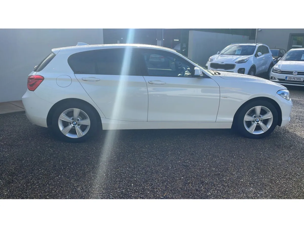 BMW 1-Series Hatchback, Diesel, 2018, White