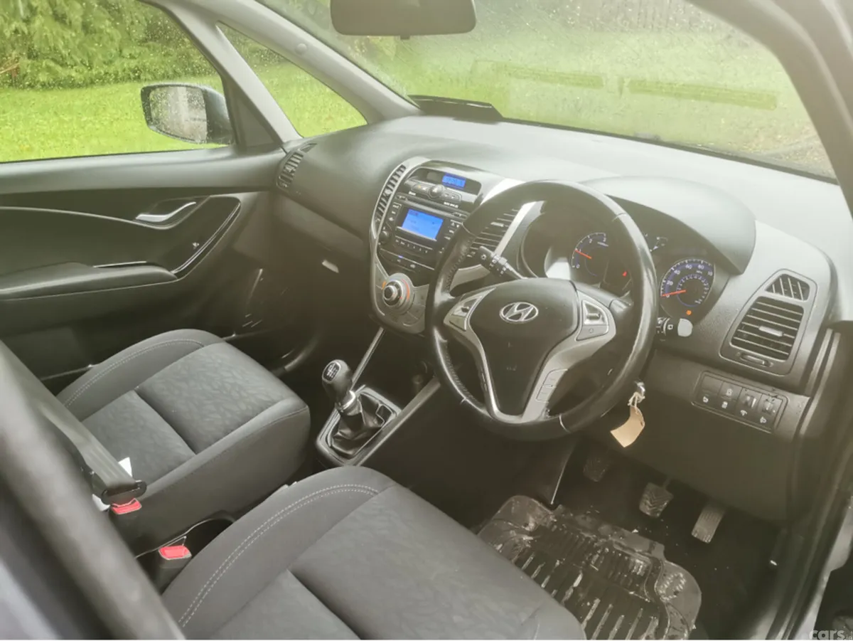 Hyundai ix20 MPV, Diesel, 2015, Grey