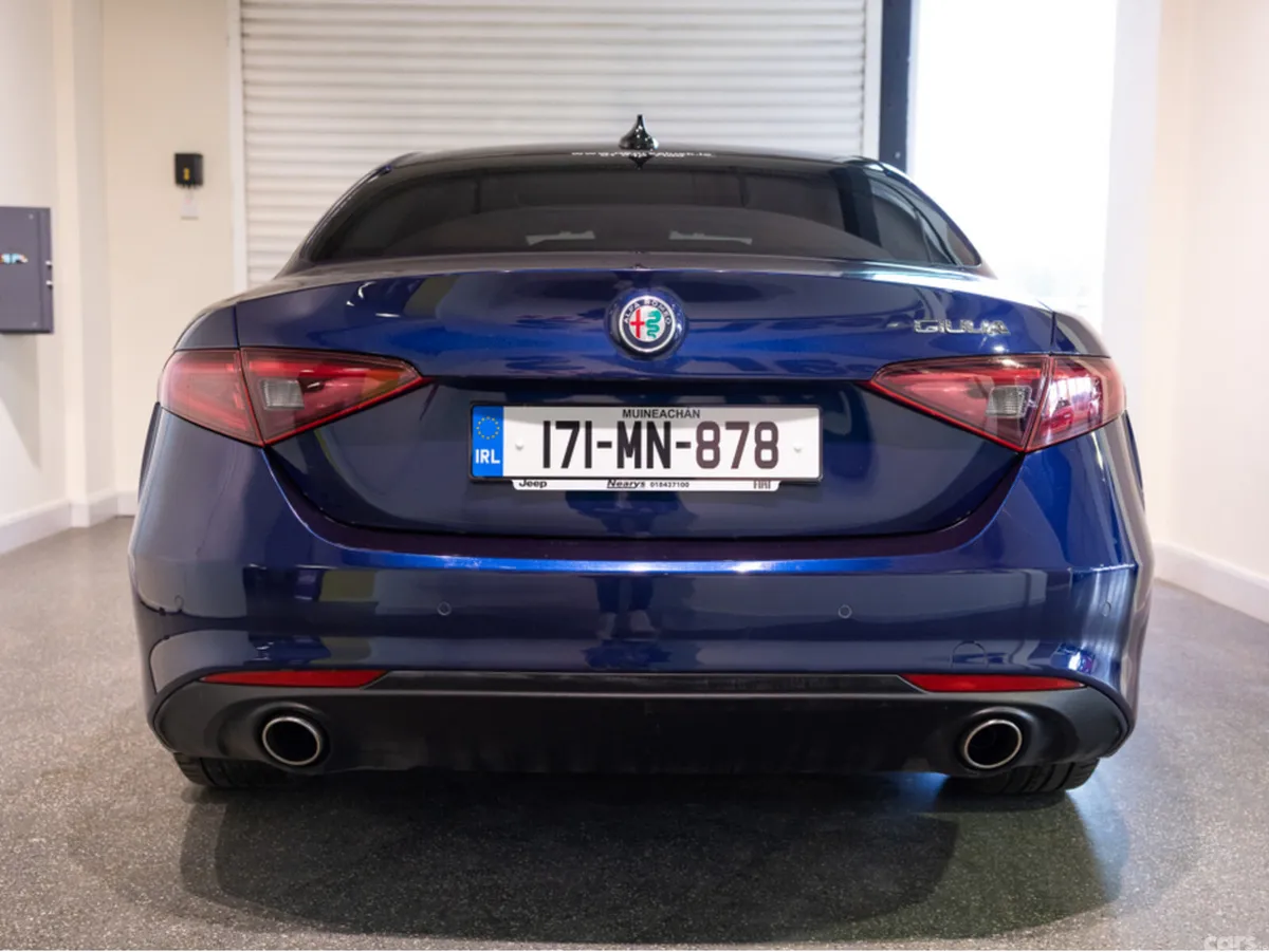 Alfa Romeo Giulia Saloon, Diesel, 2017, Blue