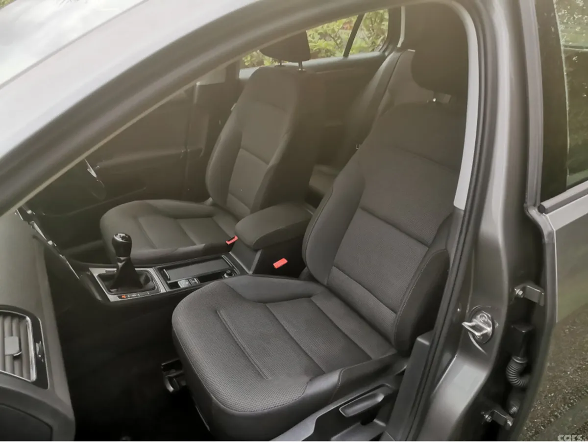 Volkswagen Golf Hatchback, Diesel, 2016, Grey