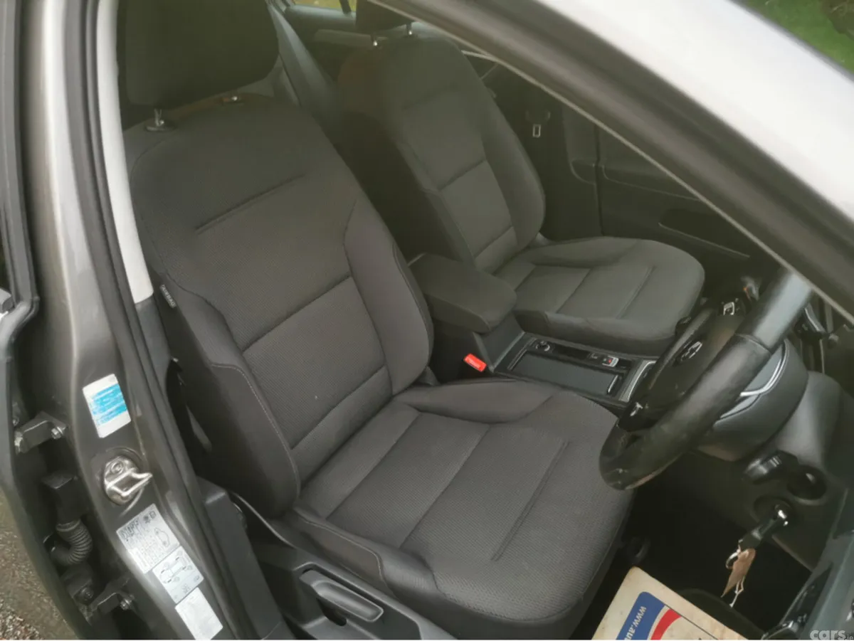 Volkswagen Golf Hatchback, Diesel, 2016, Grey