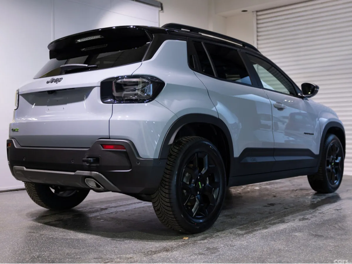 Jeep Avenger SUV, Petrol Hybrid, 2026, Blue