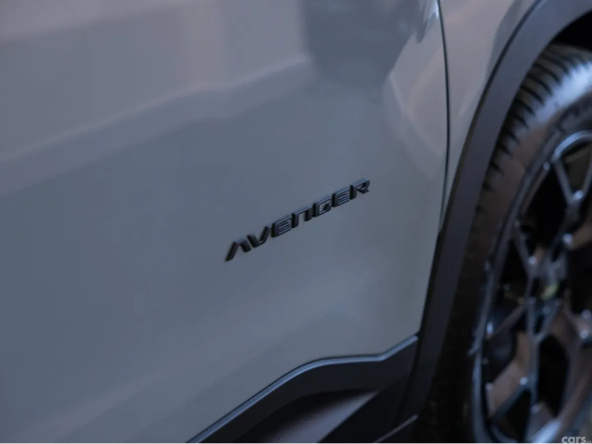 Jeep Avenger SUV, Petrol Hybrid, 2026, Blue