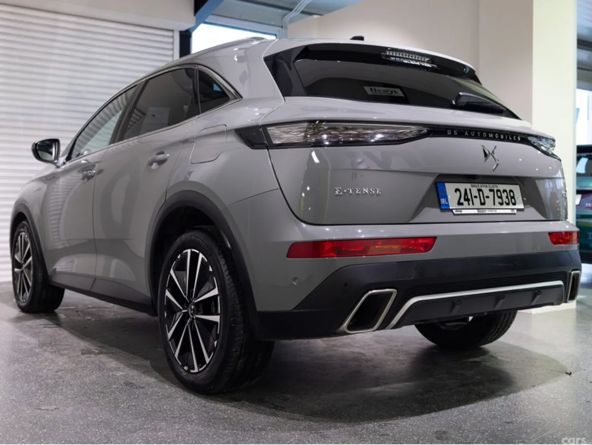 DS Automobiles DS 7 SUV, Petrol Plug-in Hybrid, 2024, Grey