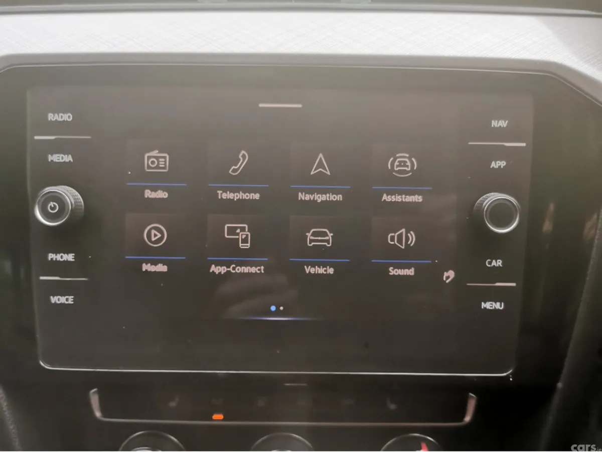 Volkswagen Passat Saloon, Diesel, 2020, Grey