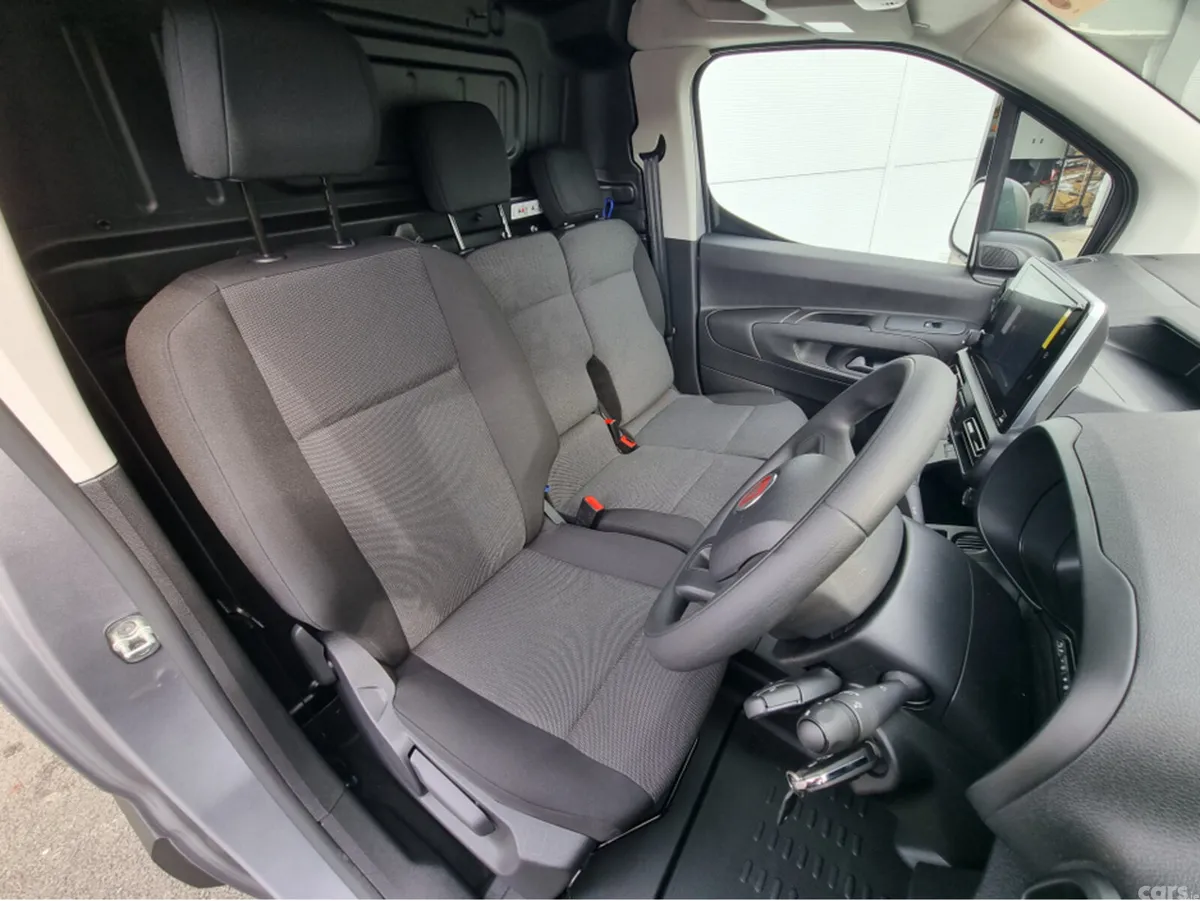Fiat Doblo Van, Diesel, 2026, Grey