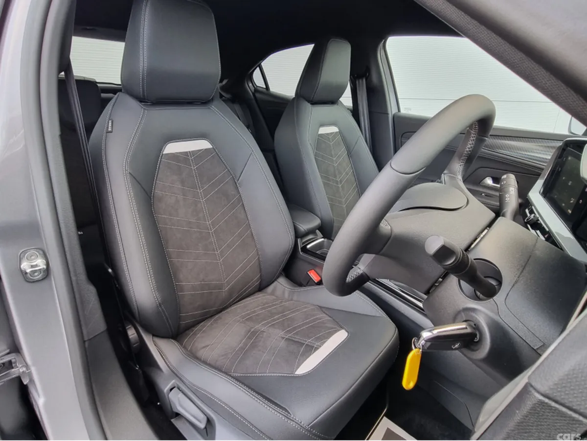 Opel Mokka SUV, Petrol, 2026, Grey