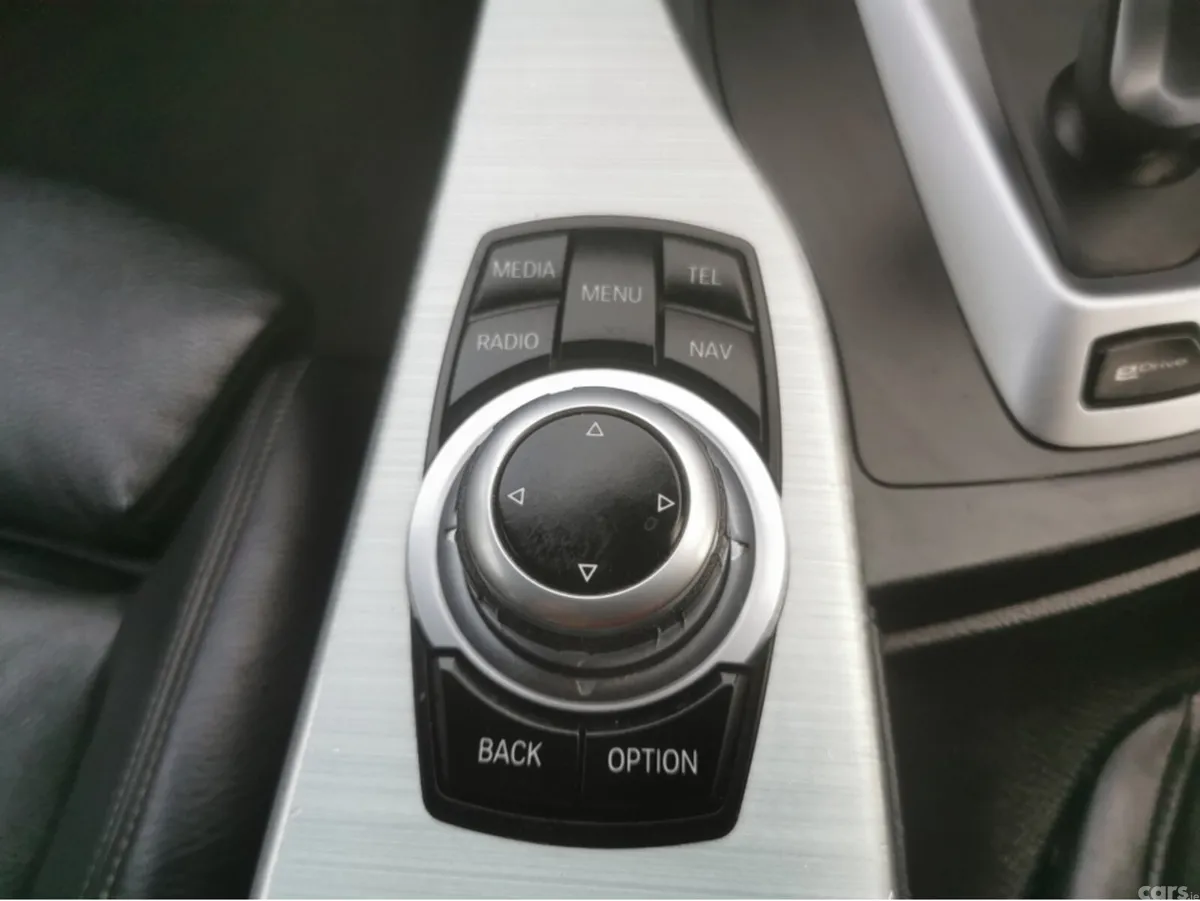 BMW 3-Series Saloon, Petrol Hybrid, 2016, White