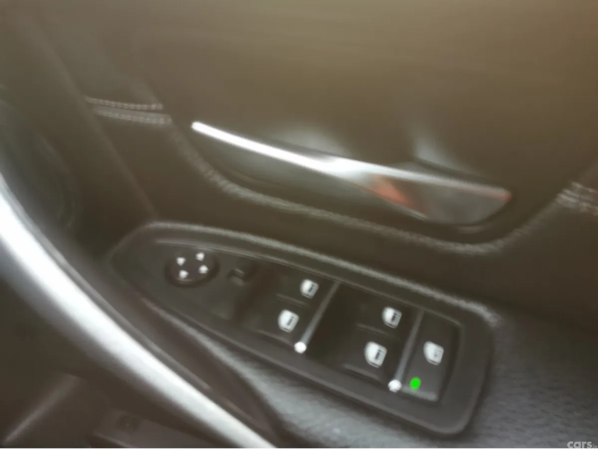 BMW 3-Series Saloon, Petrol Hybrid, 2016, White