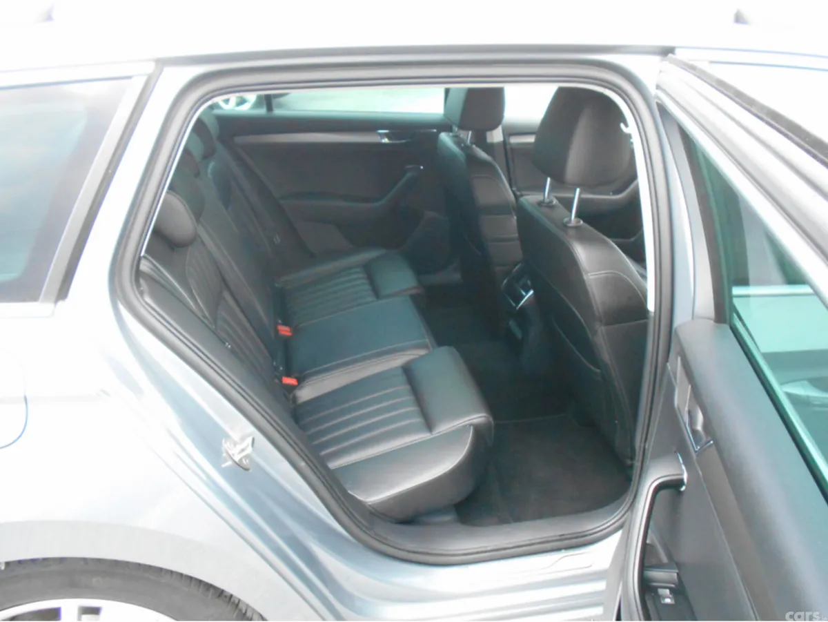 Skoda Superb Estate, Diesel, 2021, Grey