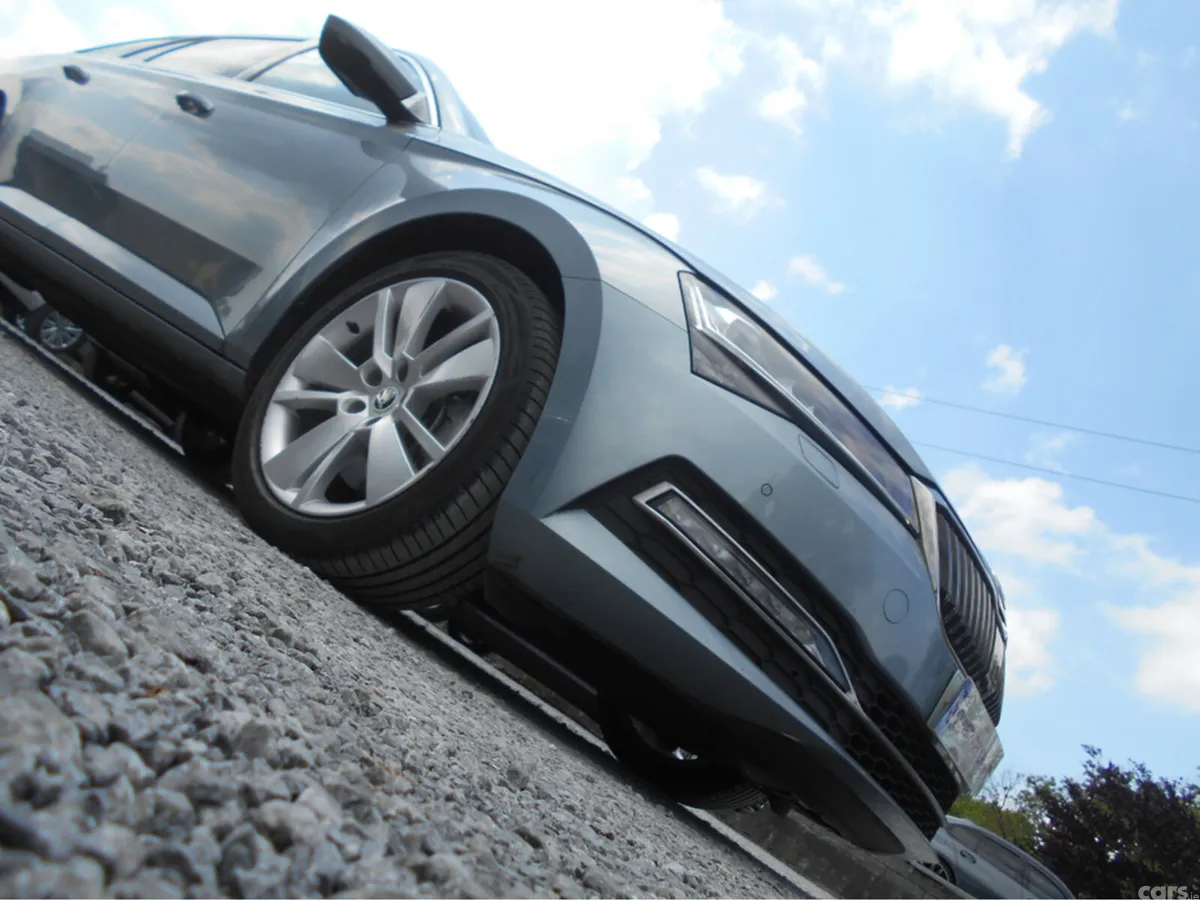 Skoda Superb Estate, Diesel, 2021, Grey