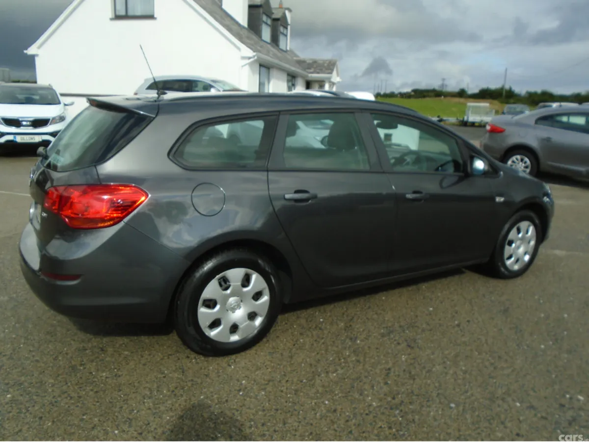 Opel Astra MPV, Diesel, 2011, Grey