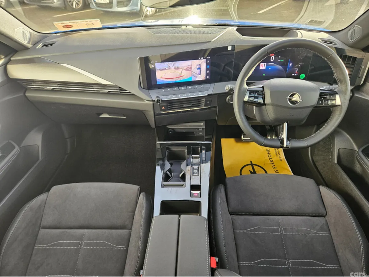 Opel Astra Hatchback, Electric, 2026, Blue