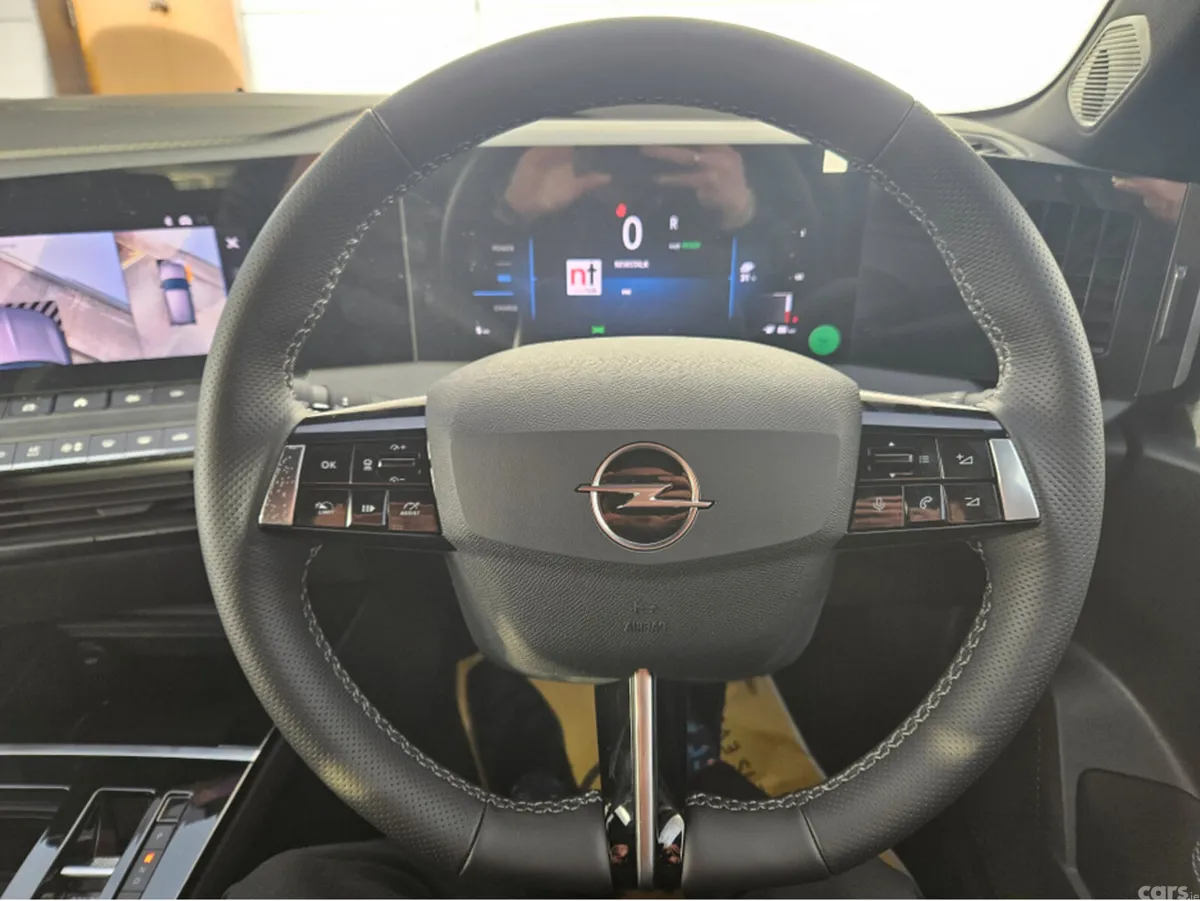 Opel Astra Hatchback, Electric, 2026, Blue
