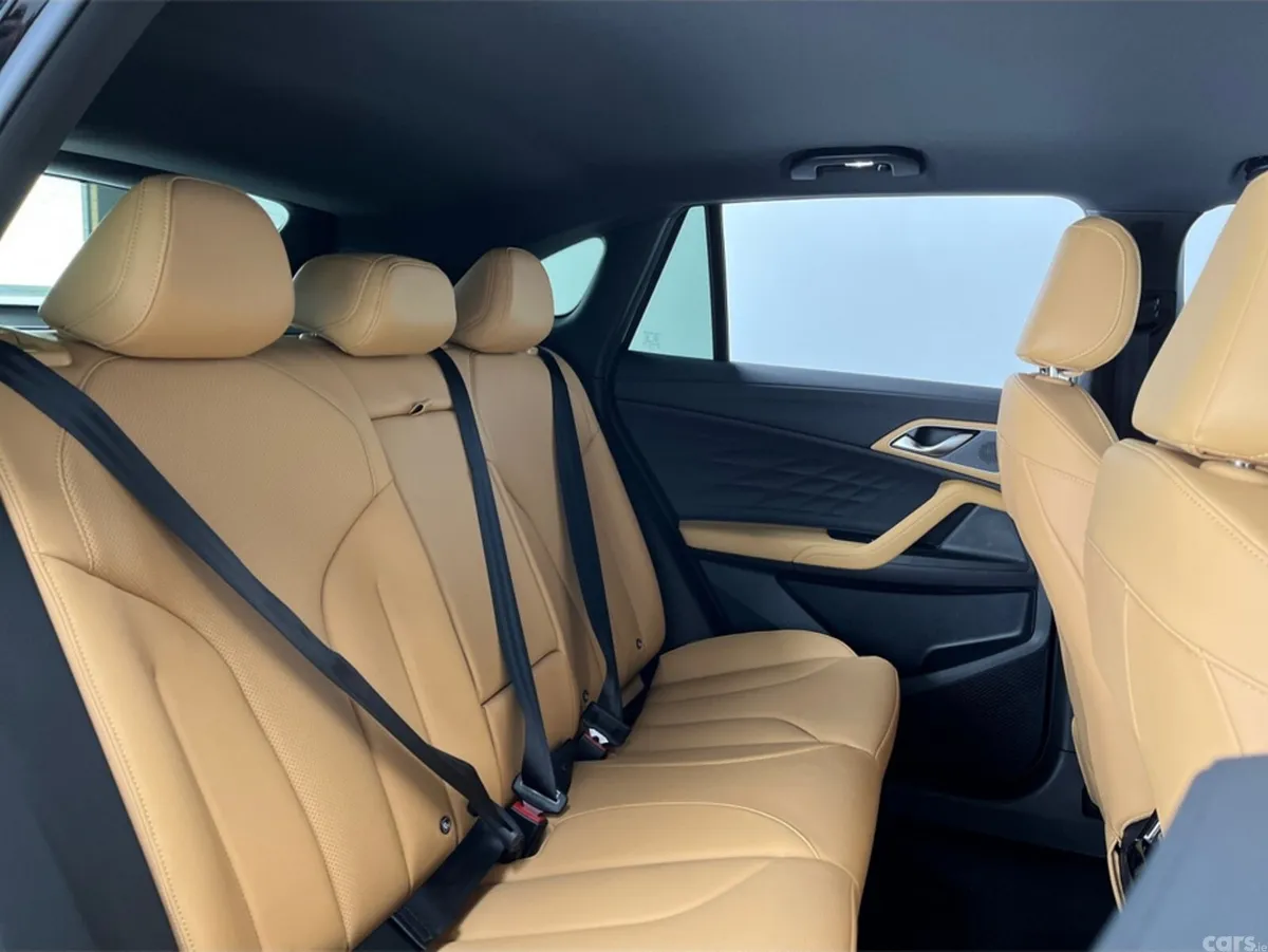 MG HS SUV, Petrol Hybrid, 2027, Black