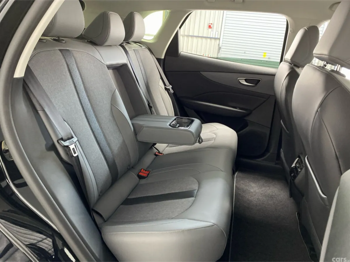 MG MGS5 SUV, Electric, 2027, Grey