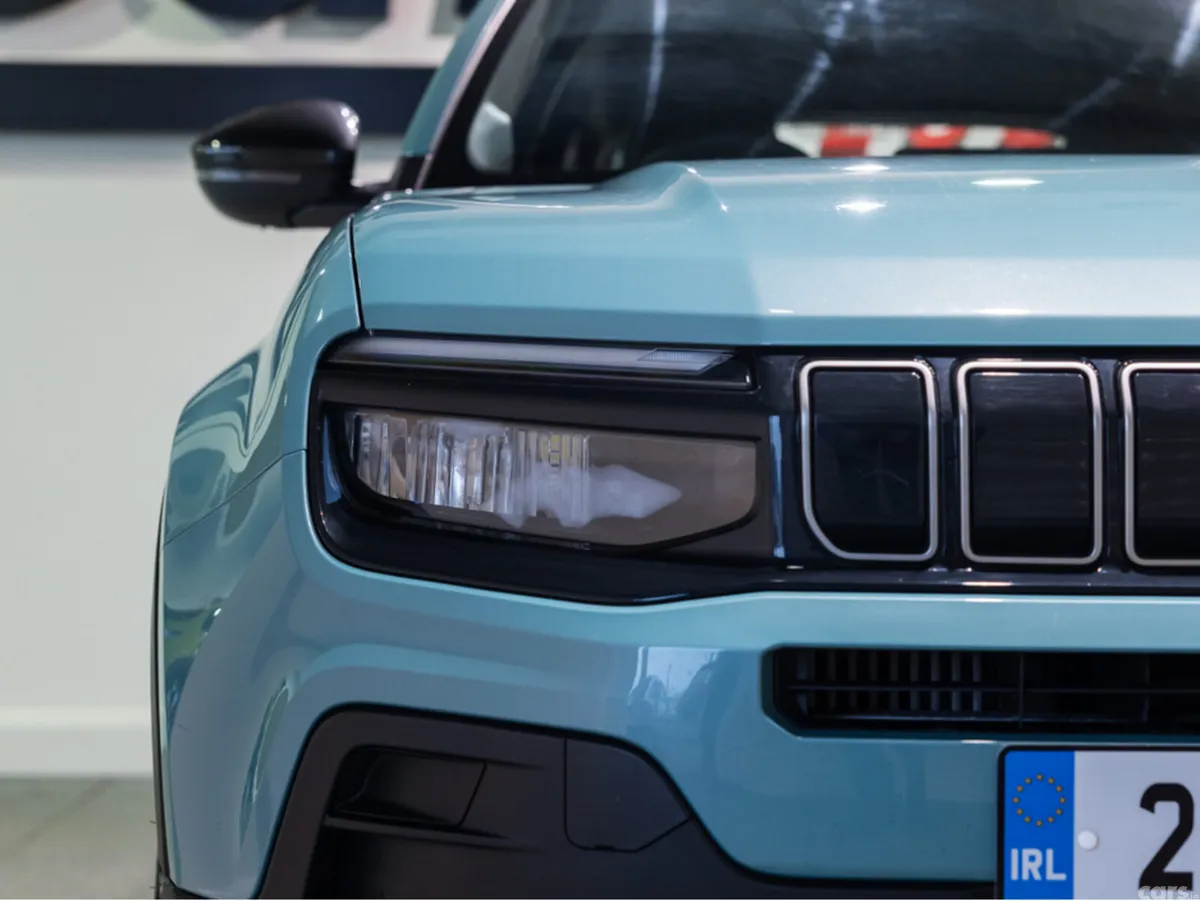 Jeep Avenger MPV, Petrol, 2025, Blue