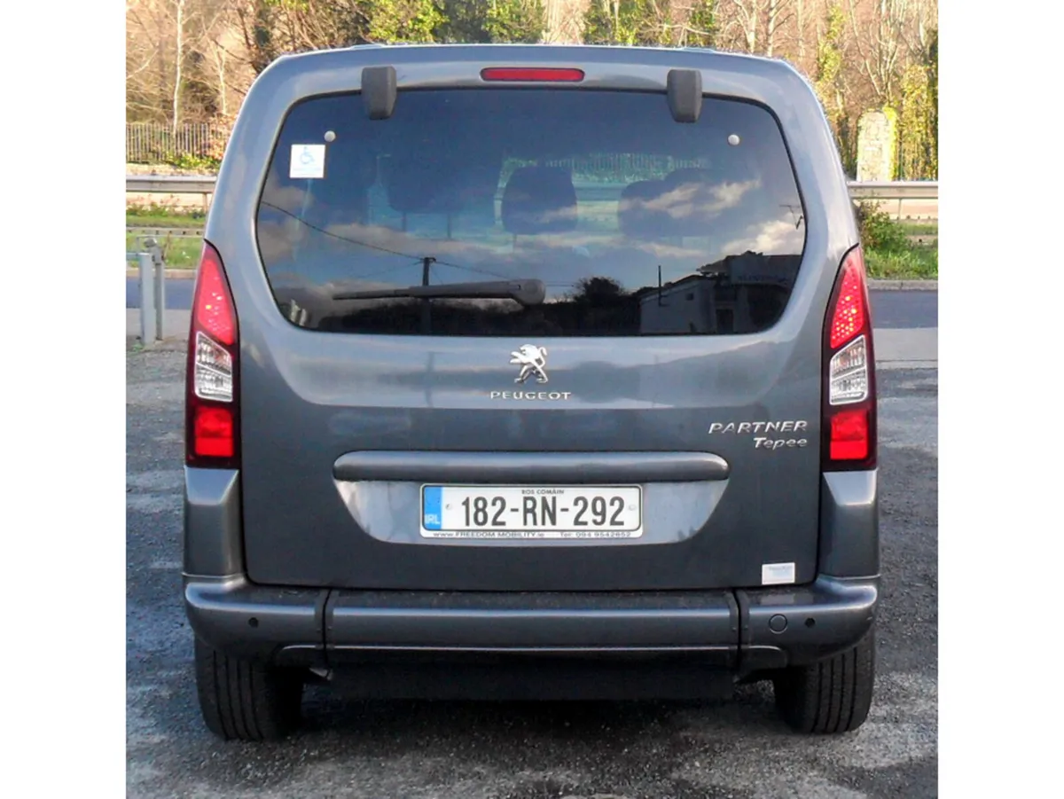 Peugeot Partner Estate, Diesel, 2018, Grey