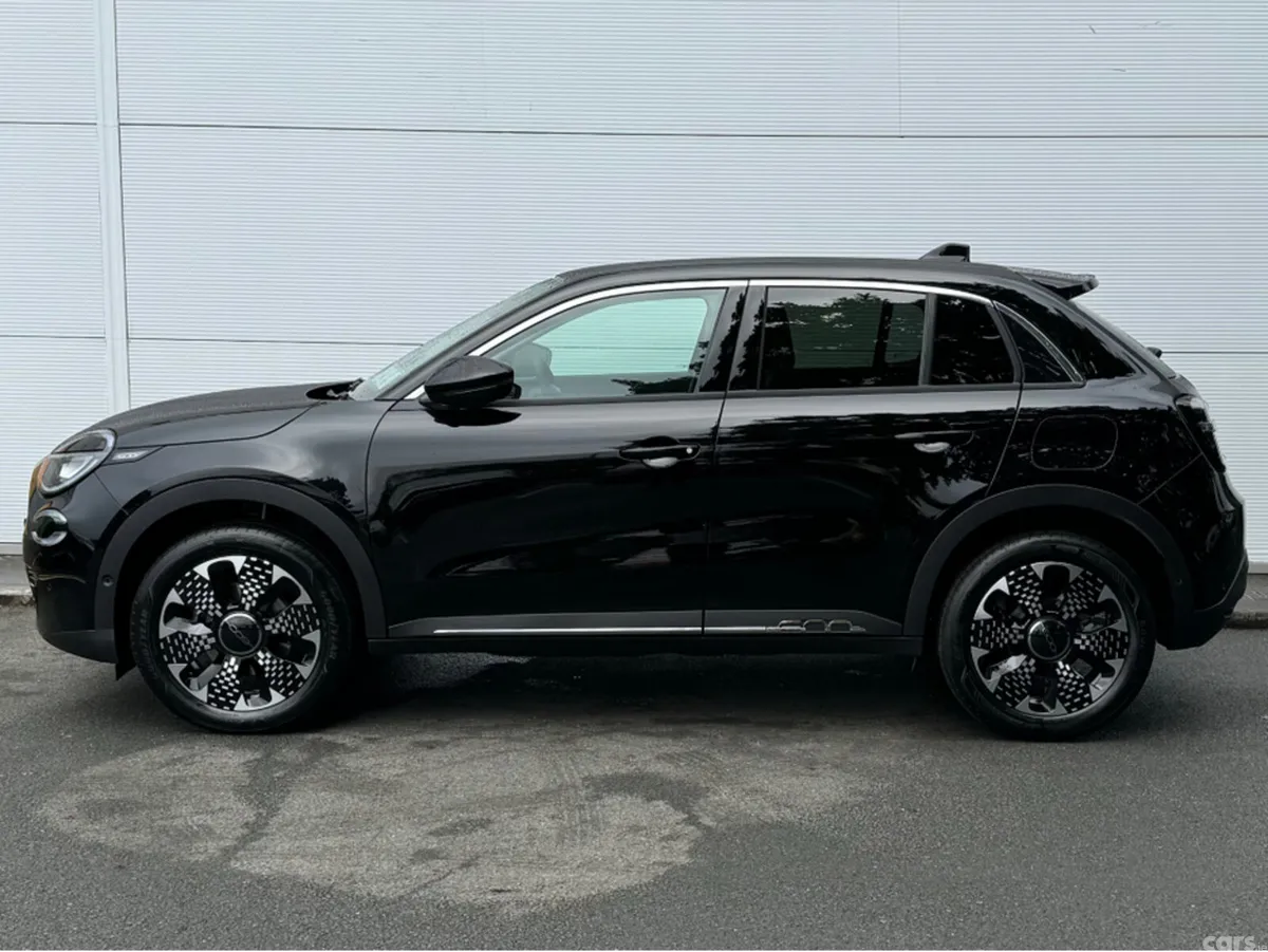 Fiat 600 SUV, Petrol Hybrid, 2026, Black