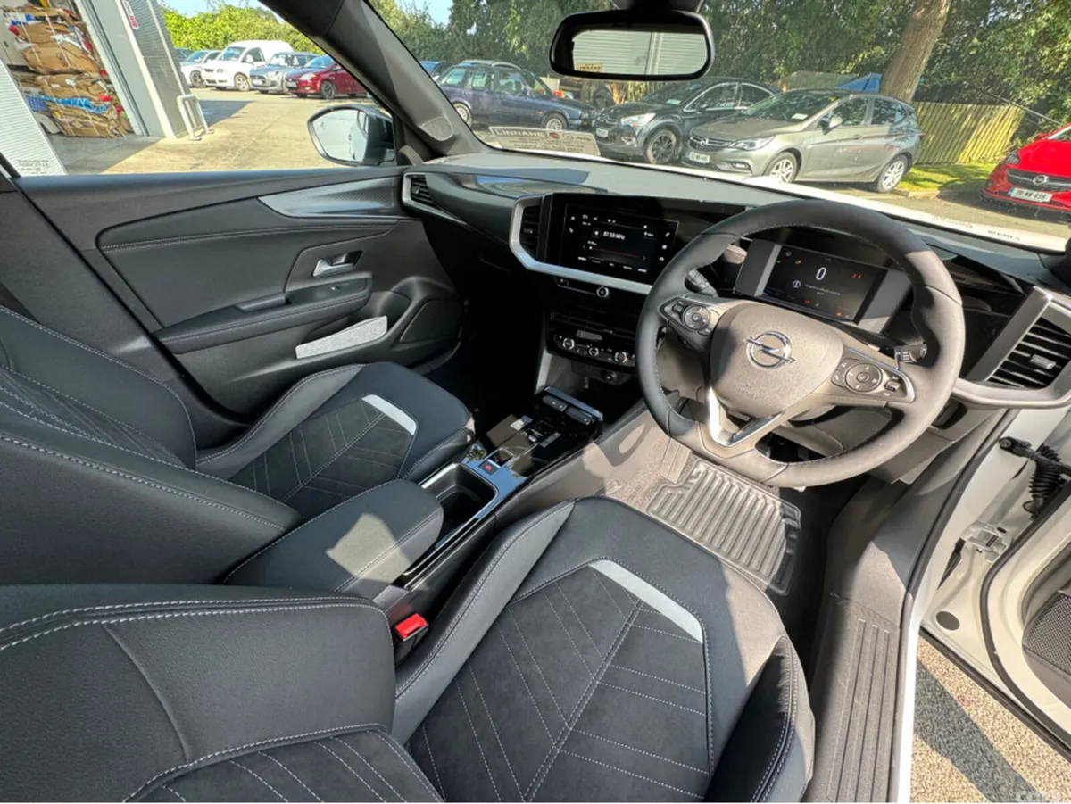Opel Mokka SUV, Petrol Hybrid, 2026, White