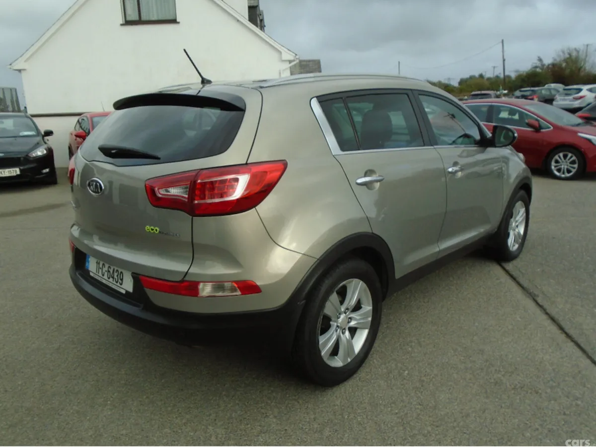 Kia Sportage SUV, Diesel, 2011, Beige