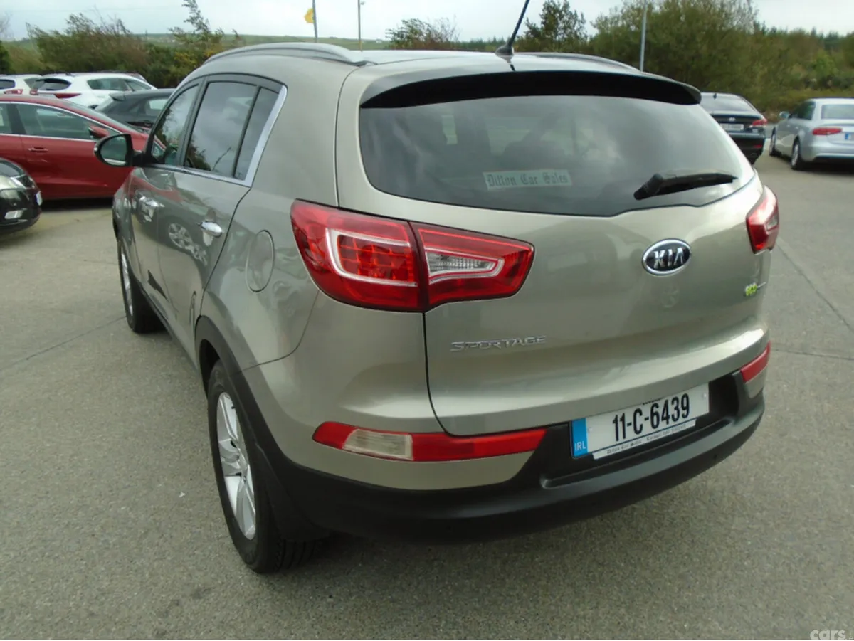 Kia Sportage SUV, Diesel, 2011, Beige