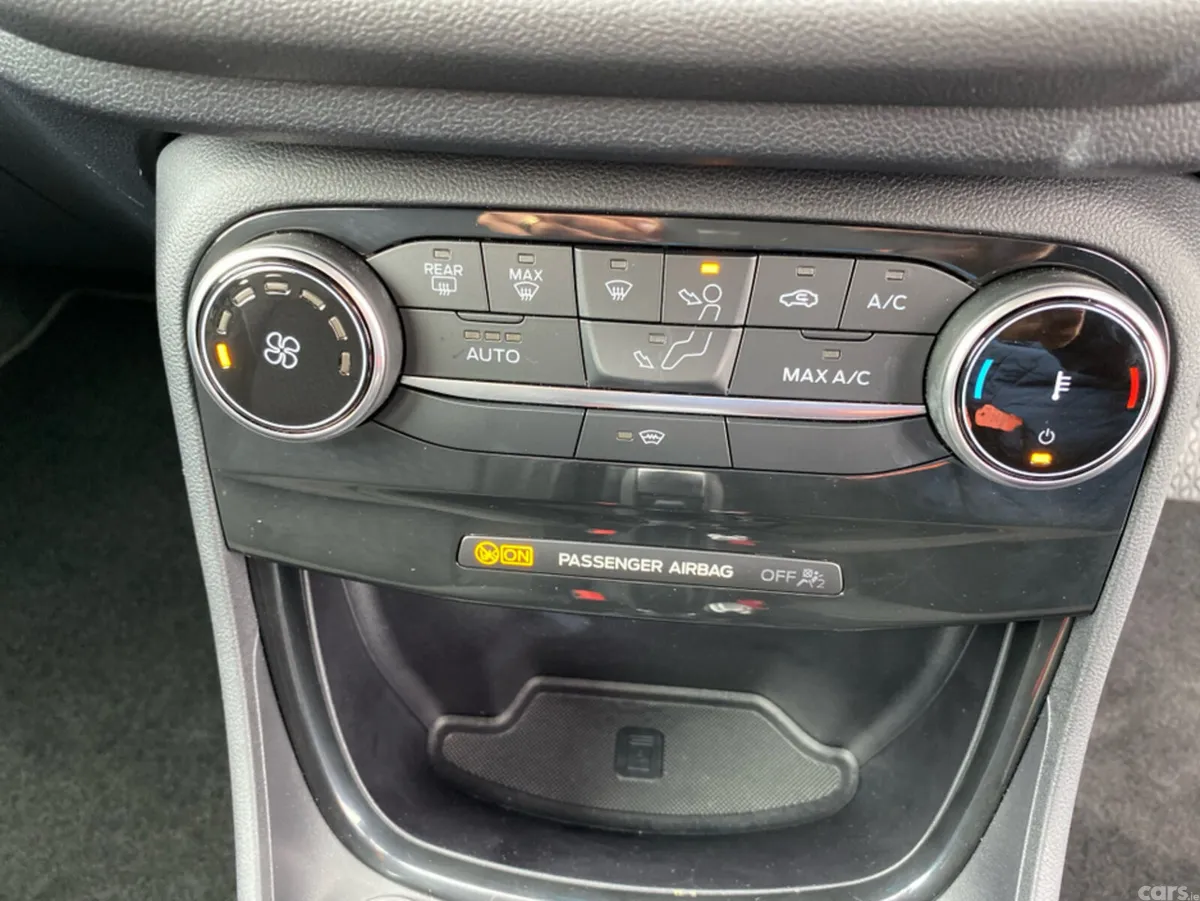 Ford Puma SUV, Petrol, 2024, White