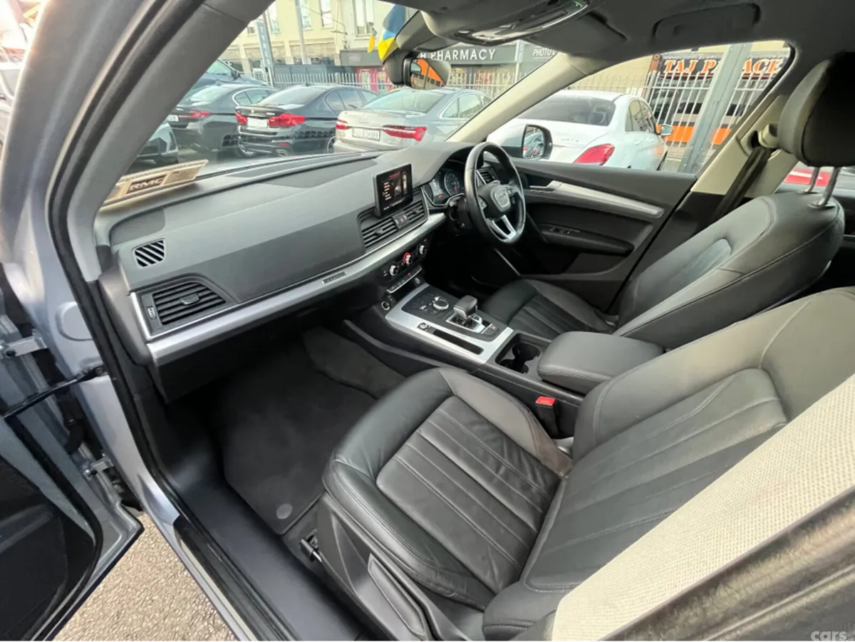 Audi Q5 SUV, Diesel, 2018, Grey