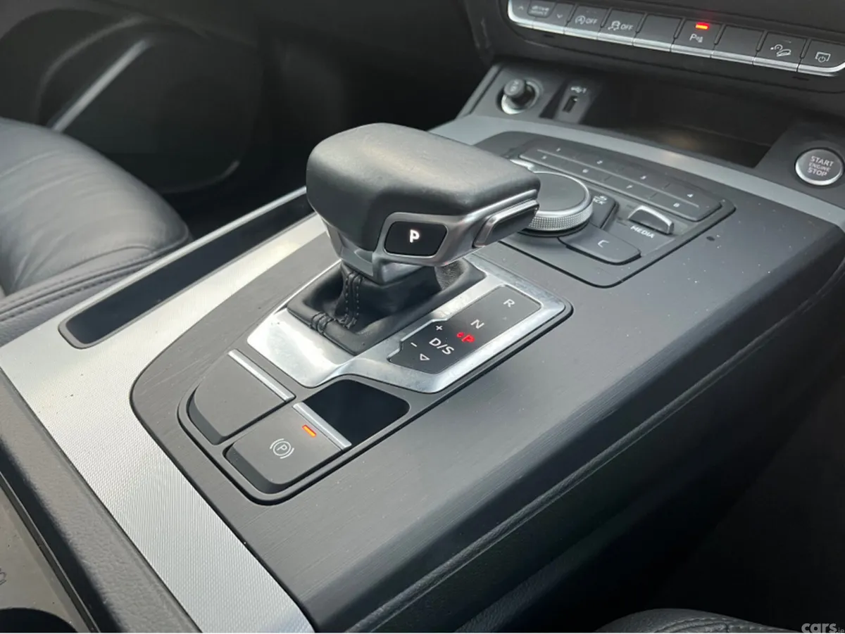 Audi Q5 SUV, Diesel, 2018, Grey