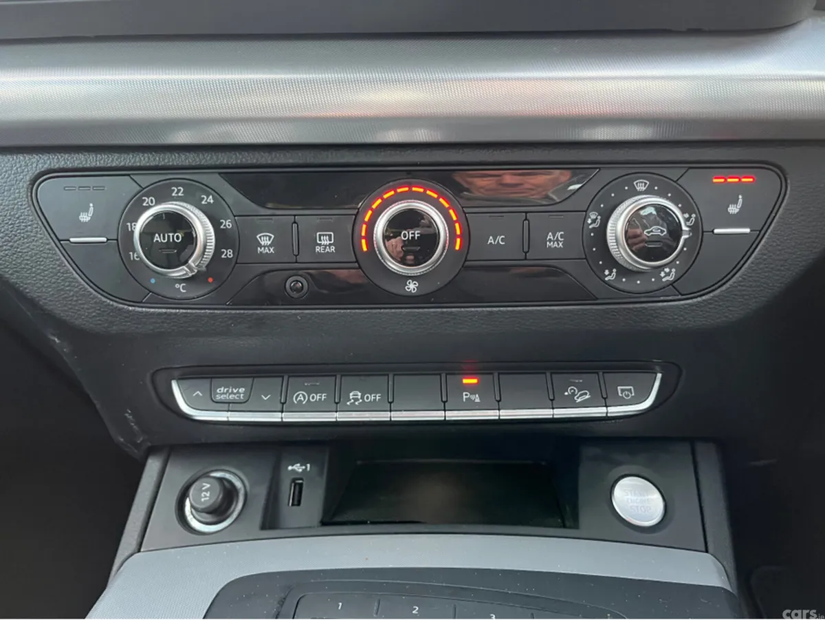 Audi Q5 SUV, Diesel, 2018, Grey