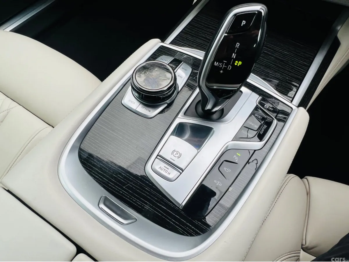 BMW 7-Series Saloon, Diesel, 2019, Grey