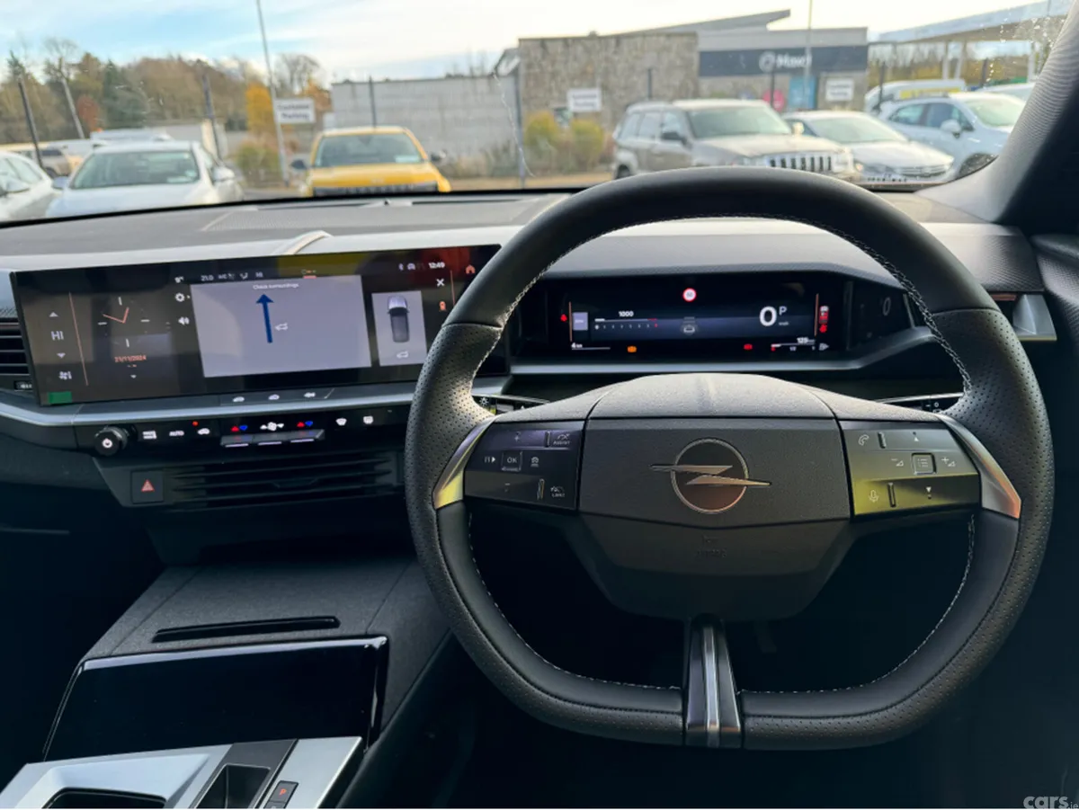 Opel Grandland SUV, Petrol Hybrid, 2026, Bronze