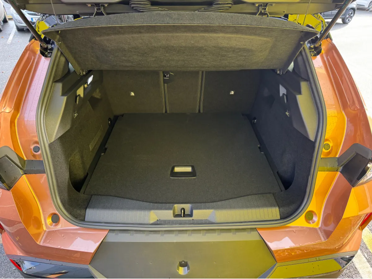 Opel Grandland SUV, Petrol Hybrid, 2026, Bronze