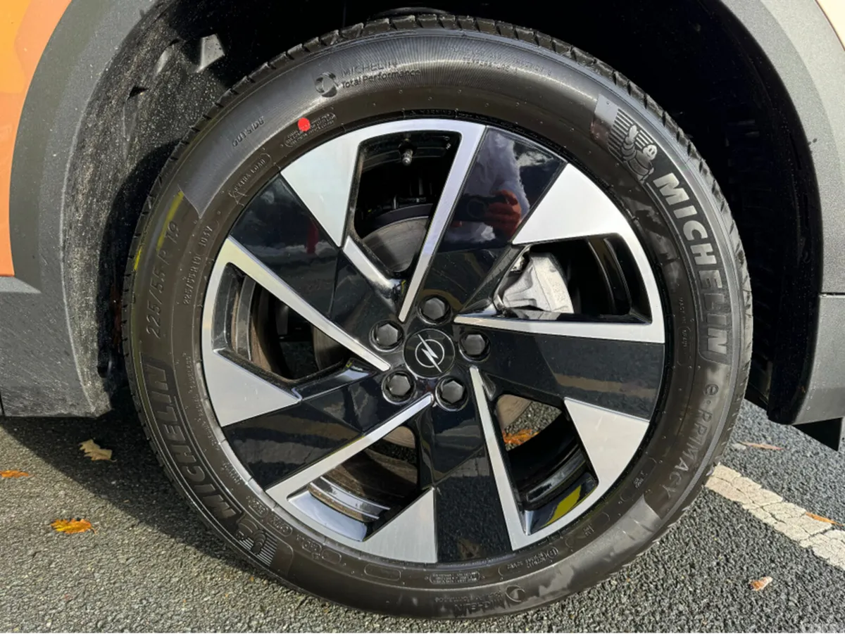 Opel Grandland SUV, Petrol Hybrid, 2026, Bronze