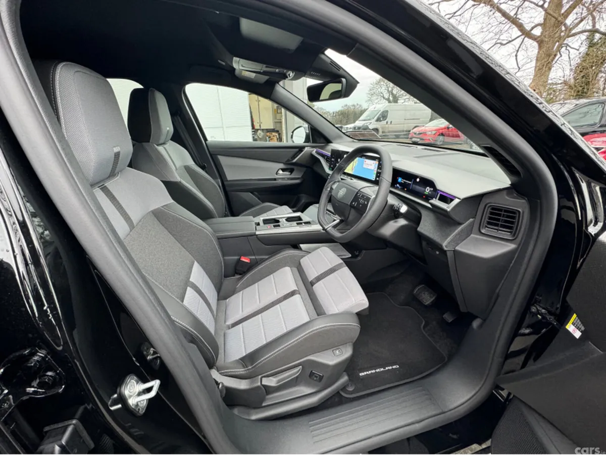 Opel Grandland SUV, Electric, 2026, Black